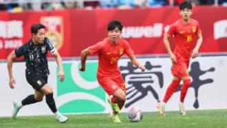 曼联英超赛场精彩抢断反击